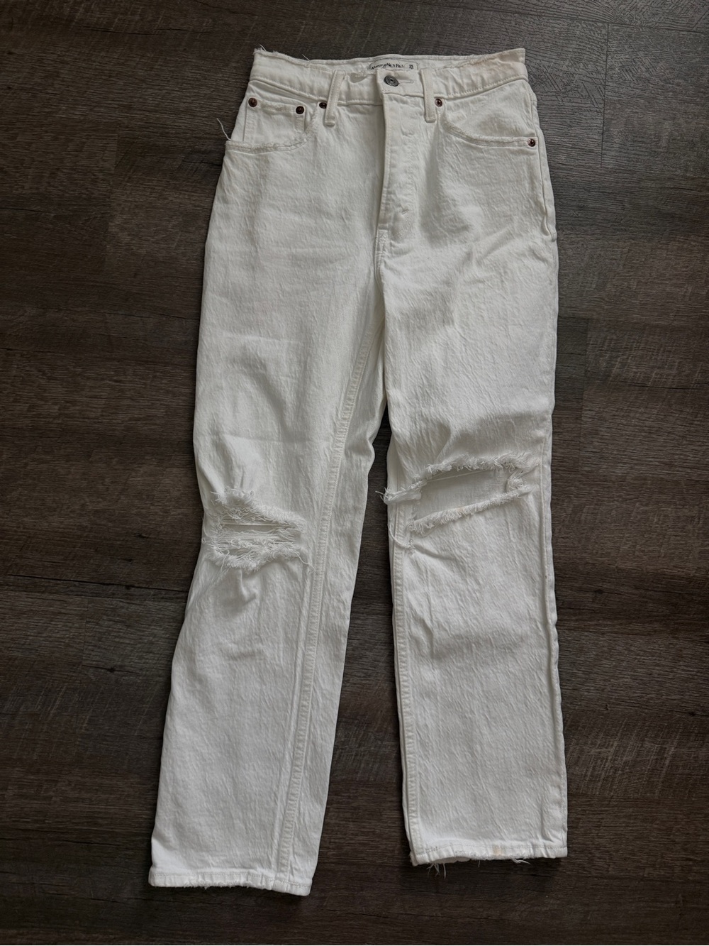 Abercrombie white distressed 90s straight ultra high rise jeans